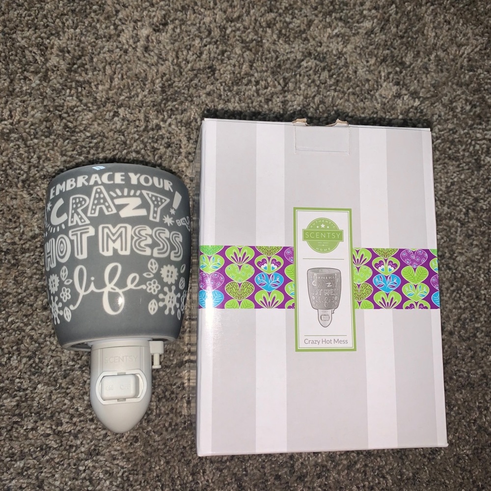 Scentsy electric wax warmer